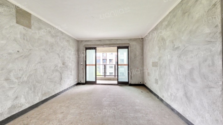 千江凌云凌云峰二期二手房实景图