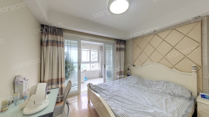 荣城东苑二手房实景图