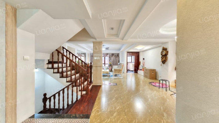 伴山香槟园二手房实景图