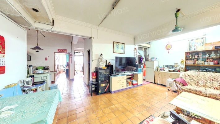 国投宿舍二手房实景图