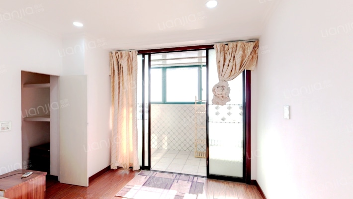 元隆山庄二手房实景图