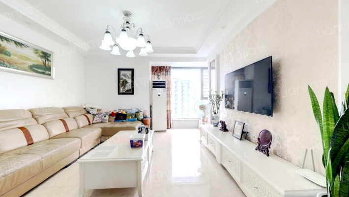 中天优诗美地二手房实景图