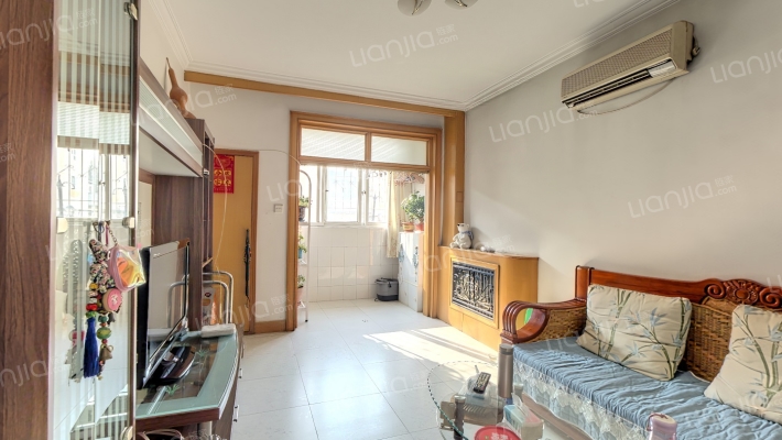 煤田总局173队家属楼二手房实景图