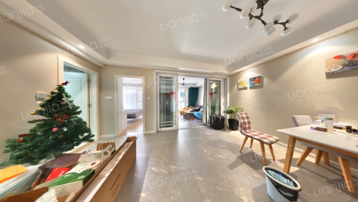 自由水岸花园二手房实景图