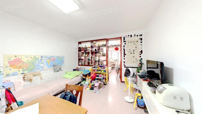 体育学院宿舍二手房实景图