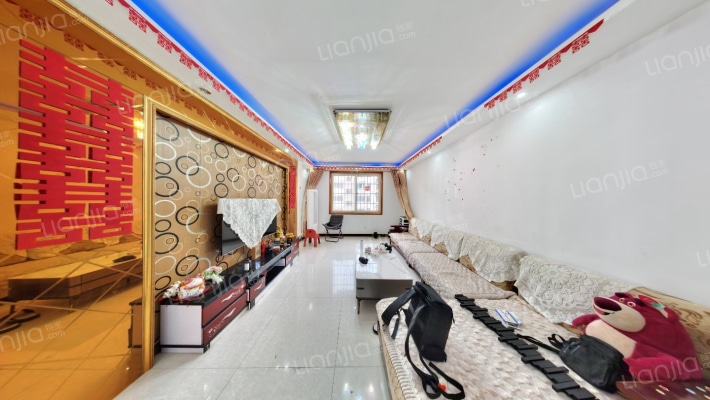 圣地花园二手房实景图