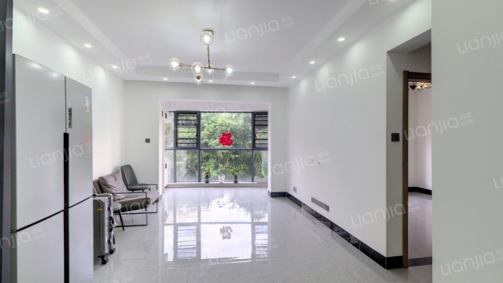 绿城翠堤湾二手房实景图