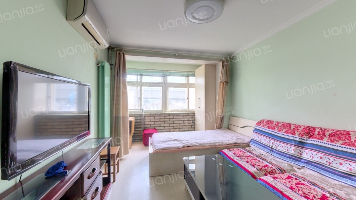 东泰花园二手房实景图