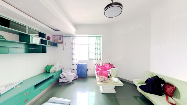 海印花园二手房实景图