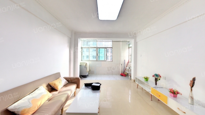 泰然花园二手房实景图