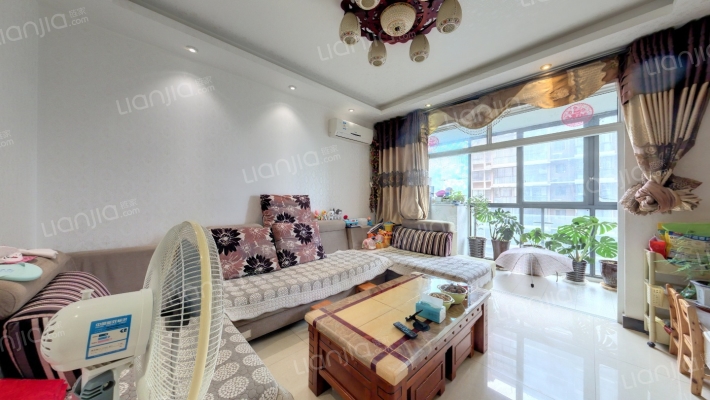 荷风苑二手房实景图