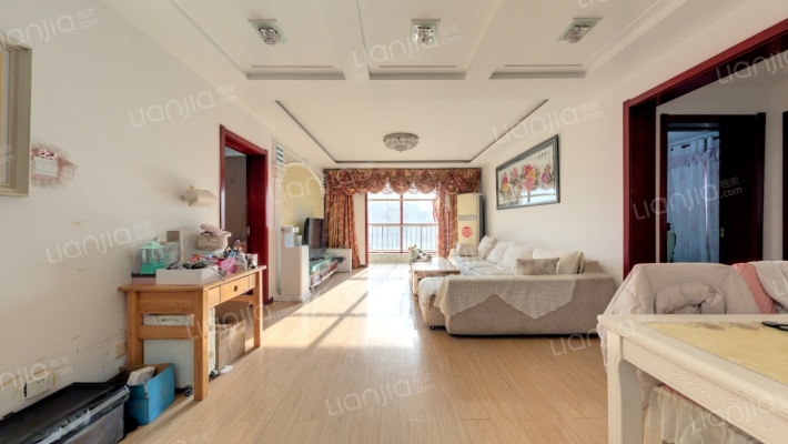 富登嘉小区二手房实景图