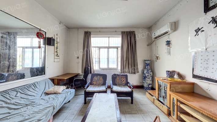 钢球厂家属院二手房实景图