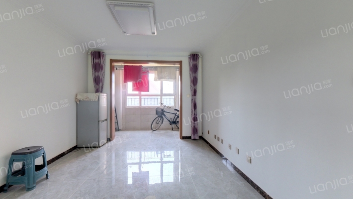 南北通透，三居室，简单装修，，-客厅