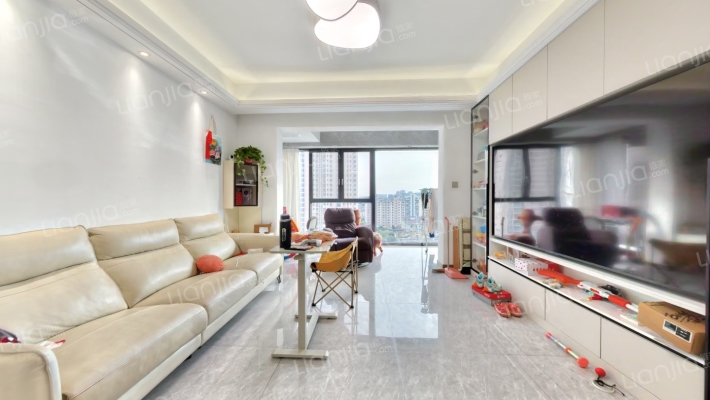 天境澜庭二手房实景图