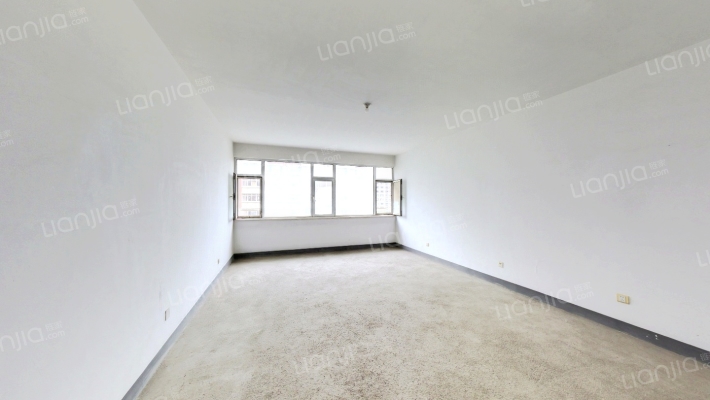 书苑山庄二手房实景图