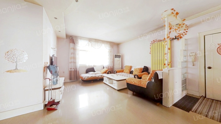 汽贸家属院二手房实景图