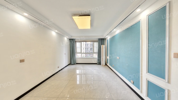 天琴湾二手房实景图