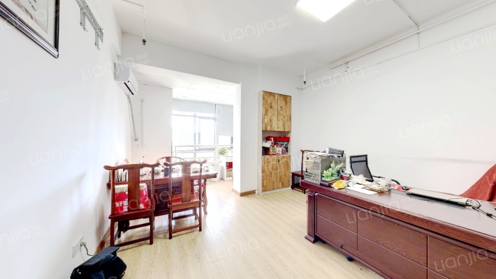 东方商务中心二手房实景图