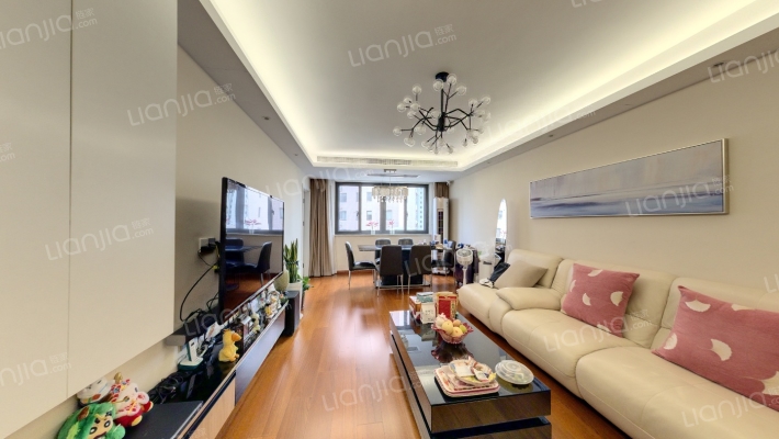 莱兴公寓二手房实景图