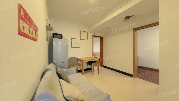 银和家园二手房实景图