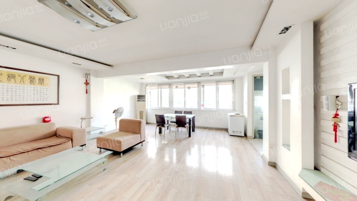 金润花苑二手房实景图