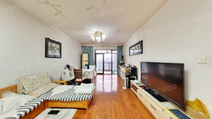 中铁双龙湾二手房实景图