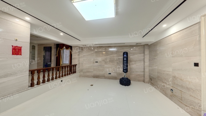 冠发小区二手房实景图