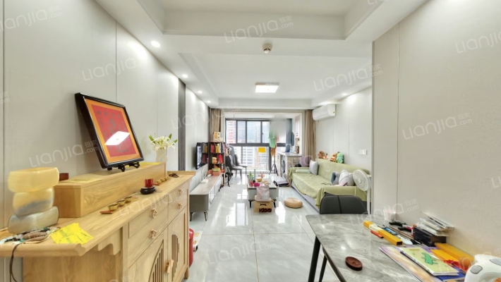 佳宁华庭二手房实景图