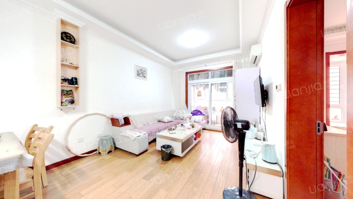 龙湖滟澜荟二手房实景图