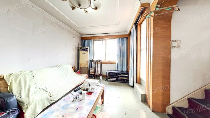 燕化星城健德三里二手房实景图