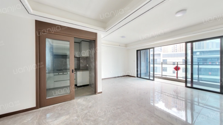 万科清水甲第厚德二手房实景图