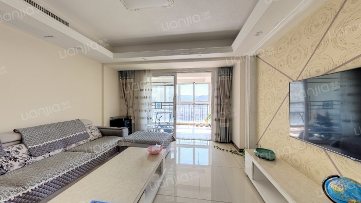 悦澜山二手房实景图