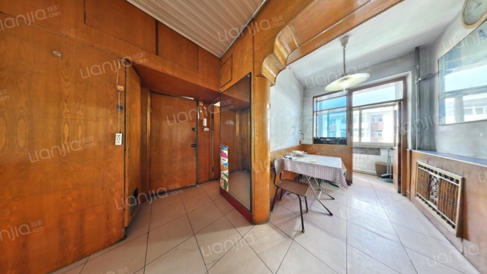 太钢102小区二手房实景图