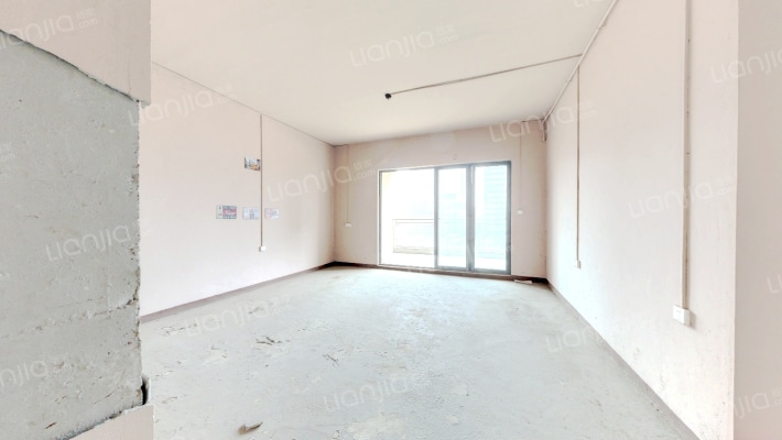 中天长岭阳光二手房实景图