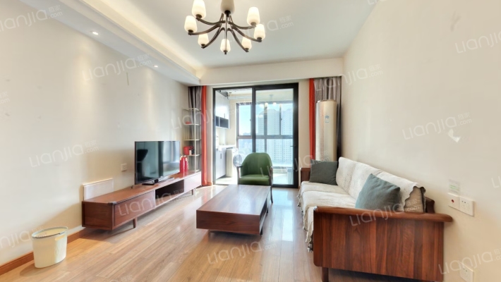 万科云岭公寓二手房实景图