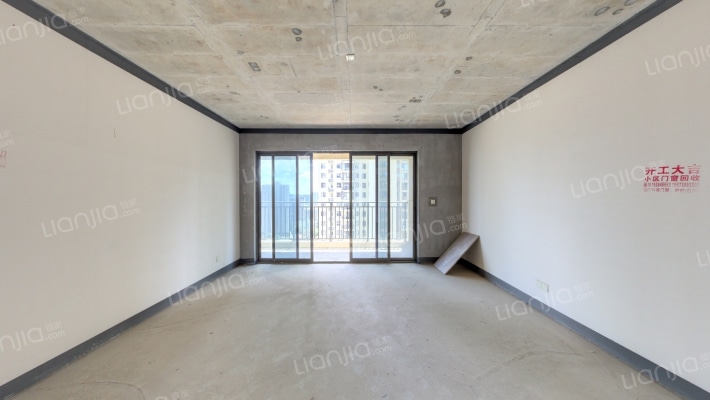 世茂璀璨天城二手房实景图