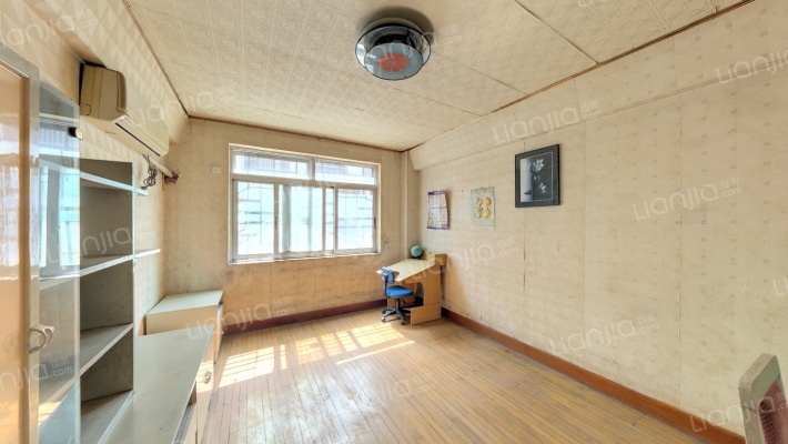 汇利广场二手房实景图