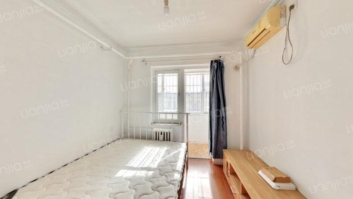 滨河西里北区二手房实景图