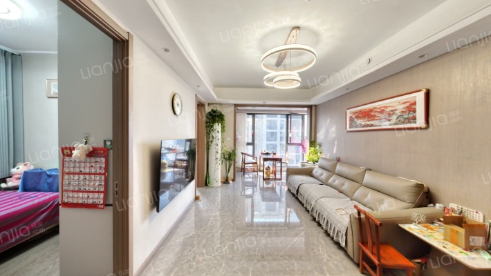 万科四季都会二手房实景图