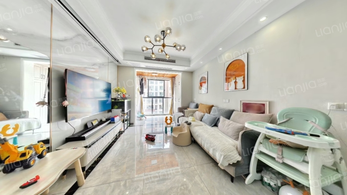 斌鑫江南御府二手房实景图