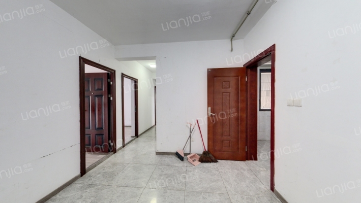 融创荣域二手房实景图