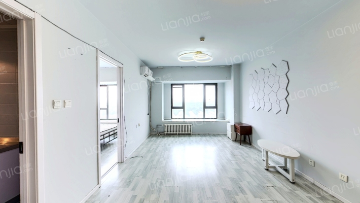 恒大江湾二手房实景图