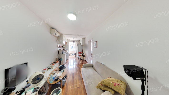 先春园隆春里二手房实景图