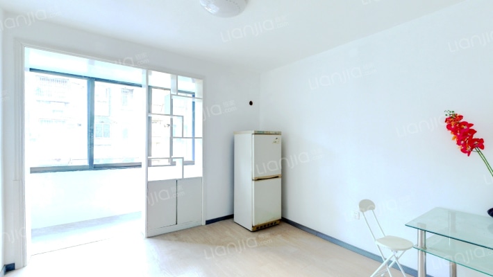 吕八街西二手房实景图