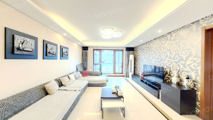 万科蓝山二手房实景图