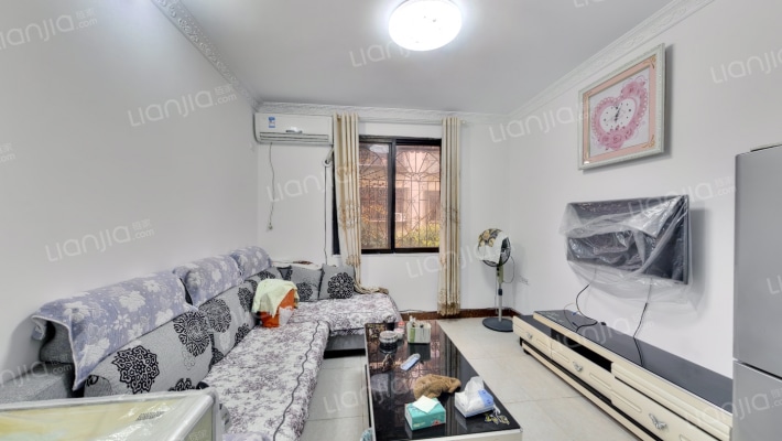 机关事务局小区二手房实景图