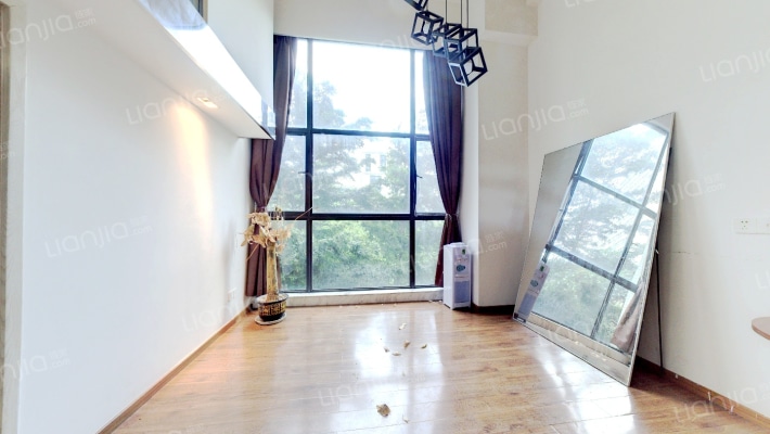 君立国际公寓二手房实景图