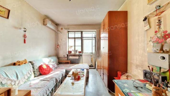 北纬路49号院二手房实景图