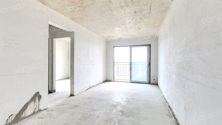 恒大文化旅游城15组团二手房实景图